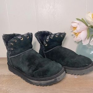 Black Ugg booties